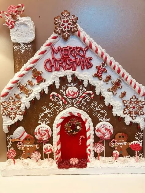 Christmas Hallways, Gingerbread House Cardboard, Gingerbread Craft Ideas, Cardboard Christmas House, Gingerbread Houses Ideas, Christmas Gingerbread Decor, Gingerbread Craft, Cardboard Gingerbread, Gingerbread Inspiration