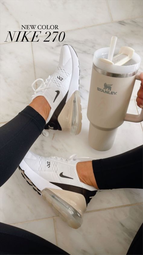 Nike Fall Shoes, Gym Sneakers Women Workout Outfits, Trendy Womens Sneakers 2023, Nike Shoes Women Workout, How To Style Nike Air Max 270 Outfits, Womens Casual Sneakers Outfit, Womens Tennis Shoes 2023, Jeans And Gym Shoes Outfits, Workout Tennis Shoes For Women