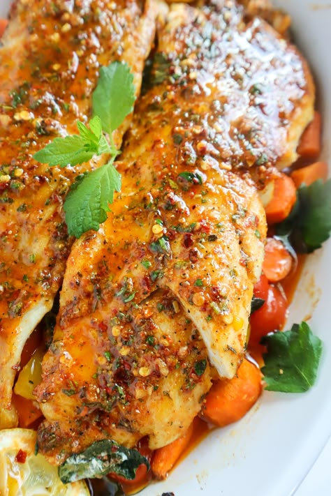 Easy Oven Baked Red Snapper Oven Baked Red Snapper, Red Snapper Filet Recipes, Snapper Filet Recipes, Red Snapper Recipes Baked, Snapper Fillet Recipes, Whole Red Snapper Recipes, Snapper Recipes Baked, Cooking Red Snapper, Baked Red Snapper