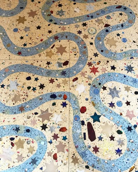 Zandra Rhodes Textiles, Amazing Interiors, Dna Art, Ideas Habitaciones, Terrazzo Floor, Zandra Rhodes, Terrazzo Tile, Terrazzo Flooring, Brick Road