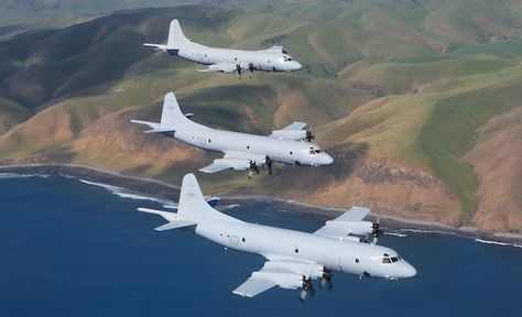 Navy Planes, P3 Orion, Helicopter Cockpit, Royal Australian Navy, Small Aircraft, Boeing 707, Royal Australian Air Force, Fly Navy, Naval Aviation