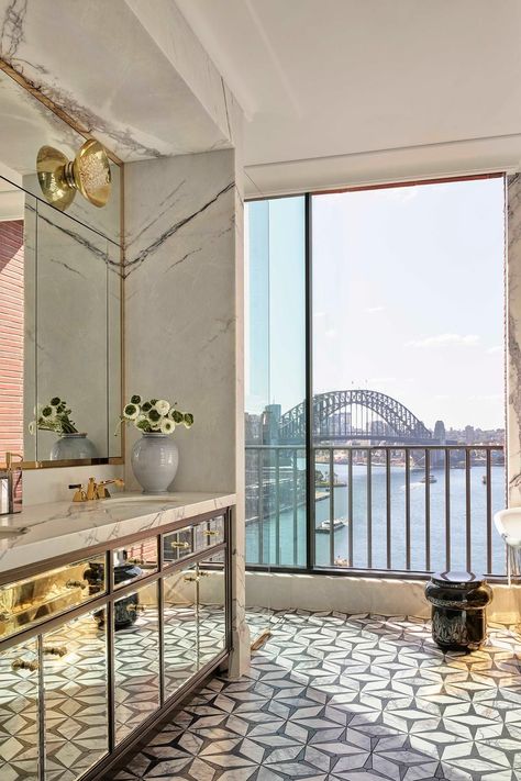 Apartment Sydney, Bathroom With A View, Sydney House, New Ravenna, Houston Interior Designers, Types Of Architecture, Vogue Living, Penthouse Apartment, Style Deco