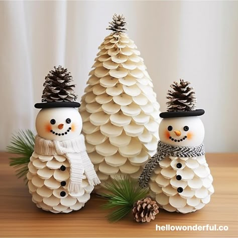 Pine cone snowman craft. Pine cone Christmas craft. Pine Cone Snowman Craft, Pine Cone Elf Ornaments, Pine Cone Crafts Animals, Pine Cone Crafts Knomes, Pinecone Projects For Christmas, Craft Ideas With Pinecones, Pine Cone Basket Ideas, Red Pine Cones, Pine Cone Diy Christmas