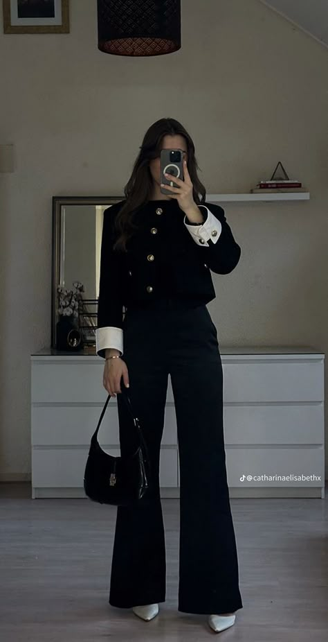 Outfit Formal Mujer, Old Money Outfits, Corporate Outfits, Casual Chique, Classy Work Outfits, Stylish Work Outfits, Work Outfits Women, Formal Outfit, Professional Outfits