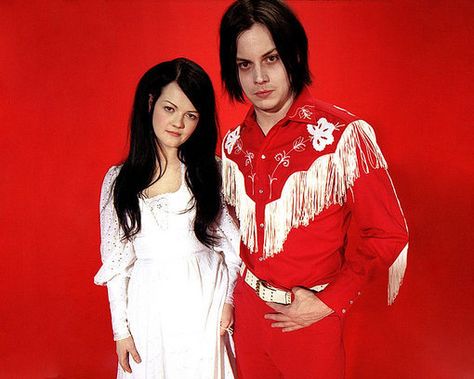 Elephant 2003 Photo - Photos: The Many Guises of Jack White | Rolling Stone Band Poster Aesthetic, The White Stripes Band, Elephant 2003, Jack White Meg White, White Stripes Band, Megan White, Tattoo Elephant, Meg White, Album Cover Wallpaper