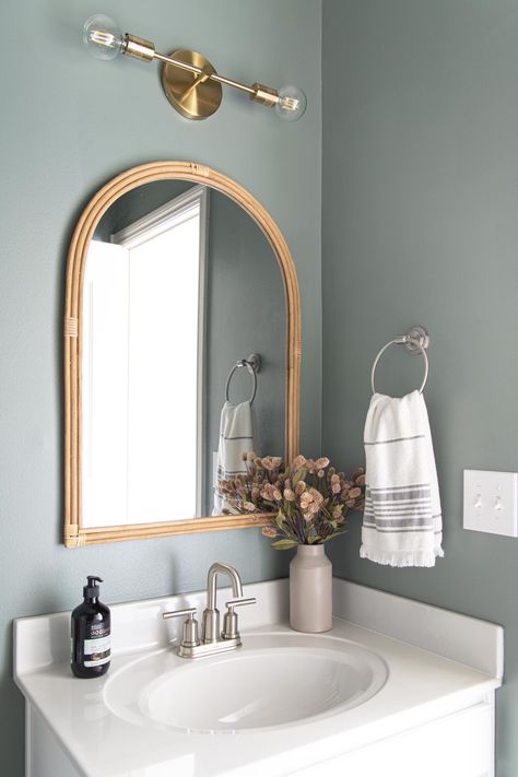 Small powder room ideas