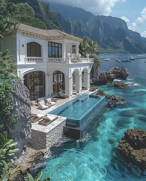 Dream House By The Sea, Beach Mansion Exterior, Mansion Beach House Luxury, Mansion With Pool, Mansion On The Water, Beach House Mansion, Mansion On The Beach, Big Beach House, Coastal Mansion