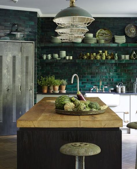 Eye For Design: How To Create A Trendy Dark Green Kitchen Dark Green Tile, Green Tile Backsplash, Dark Green Kitchen, Green Tiles, Industrial Kitchen Design, Green Kitchen Cabinets, Interior Design Magazine, Industrial Kitchen, Kitchen Color