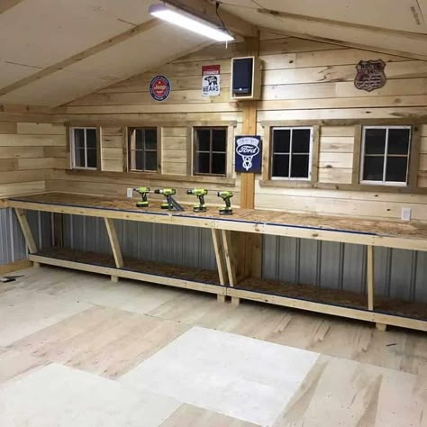 Garage Workbench Plans, Garage Workshop Layout, Pegboard Ideas, Diy Garage Work Bench, Workbench Ideas, Diy Garage Storage Cabinets, Garage Workbench, Garage Workshop Organization, Workbench Plans Diy