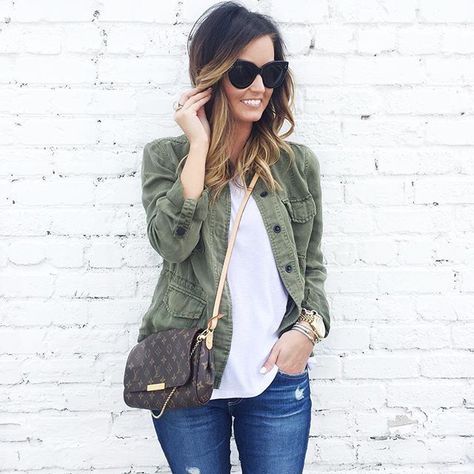 Megan Runion, High Fashion Handbags, Louis Vuitton Handbags Neverfull, Vuitton Outfit, Louis Vuitton Favorite Mm, Favorite Mm, Louis Vuitton Favorite, Army Green Jacket, Handbag Outfit