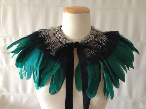 SoniaM Designs Emerald Green Feather Cape, feather cape Aztec Costume, Ideas Carnaval, Feather Peacock, Feather Cape, Green Feather, 1950 Fashion, Goddess Hairstyles, Traditional Indian Outfits, Dress Hairstyles