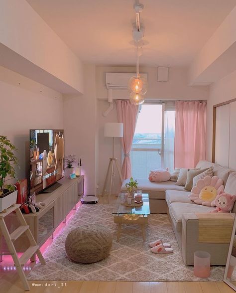 Cute Living Room, Girly Apartment Decor, Cute Apartment, Girls Dorm Room, Apartment Living Room Design, Dream Apartment Decor, Pink Living Room, Future Apartment Decor, Dream House Rooms