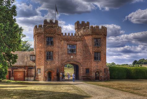 Overgrown Castle, Castle Gatehouse, Garage Carriage House, Castle Photo, British Castles, Small Castles, Castle Gate, Stone Wall Design, Castle Home