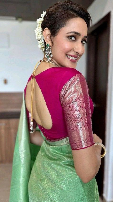 Saree Blouse Styles, Latest Bridal Blouse Designs, Simple Saree Designs, New Saree Blouse Designs, Traditional Blouse Designs, Latest Model Blouse Designs, Fashionable Saree Blouse Designs, Sari Blouse Designs, Indian Saree Blouses Designs