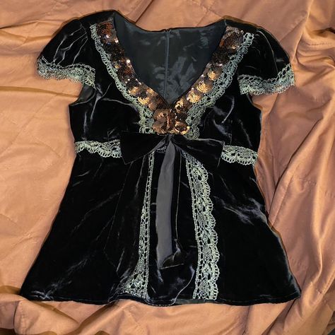 Look what I just found on Depop 🙌 https://depop.app.link/TE59eLAg8zb Brown Ribbon, Velvet Blouse, Velvet Blouses, Hair Stuff, Gold Lace, Nanette Lepore, Fall 2023, Costume Design, Hidden Zipper