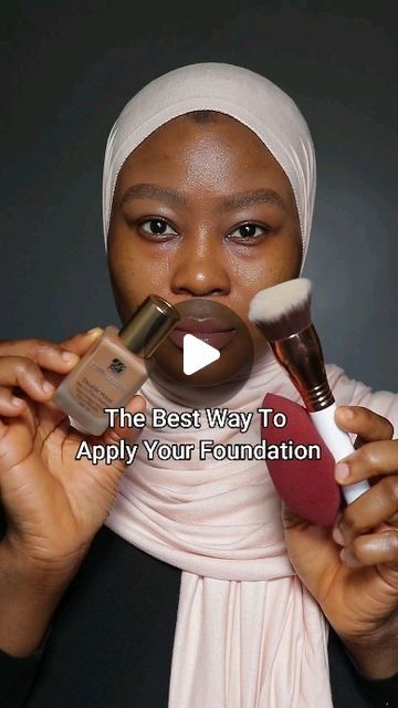 Zainab Iye | Beauty Content Creator | Influencer on Instagram: "How to properly apply your foundation for a flawless finish ✨️ Step By Step Tutorial 

I hope this helps 🫶🏾

.

PRODUCTS USED:
@milkmakeup VEGAN MILK Moisturizer
@lorealusa @lorealparis BRIGHT REVEAL spf50 sunscreen 
@onesize SECURE THE GLOW hydrating primer 
@esteelauderuk @esteelauder DOUBLE WEAR Stay-in-Place Foundation in RICH CARAMEL 
@merakcosmetics setting powder in CURRY 
__________________________

#makeup #foundation #makeupforbeginners #foundationroutine #easymakeup #beginnermakeup #beauty #makeuptips #makeupbase #makeuptutorial #foundationhack #beautytips #makeuphacks #reels #makeuptipsandtricks #doublewear #reelsinstagram #makeupapplication #makeupartist" Steps In Applying Makeup, How To Apply Primer And Foundation, Easy Eyeshadow Tutorial For Beginners, How To Blend Foundation With Sponge, Foundation Tutorials Step By Step, How To Put Foundation On Correctly, How To Apply Liquid Foundation, Powder Foundation How To Apply, Makeup For Oily Skin Tips