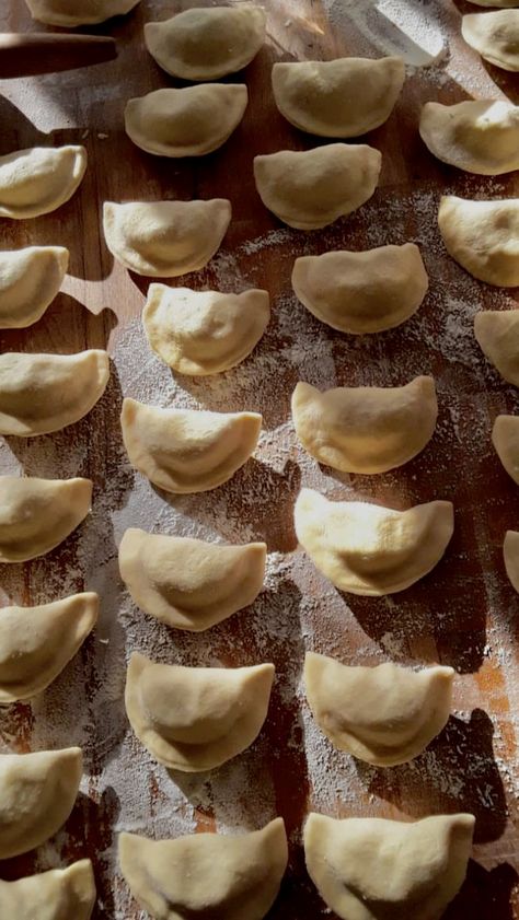 #food #pierogi #poland #photo #photography #aesthetic #cooking #cookierecipe Polish Aesthetic Poland, Poland Aesthetics, Polish Aesthetic, Polish Pierogi, Traditional Chinese Food, Slavic Aesthetic, Poland Food, Aesthetic Cooking, Russia Aesthetic