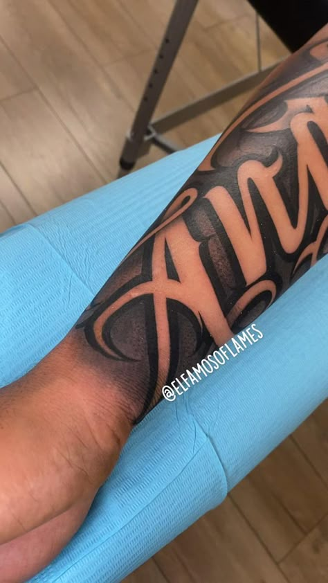 Black Men Tattoos, Names Tattoos For Men, Half Sleeve Tattoos Drawings, Tattoo Lettering Styles, Small Forearm Tattoos, Men Tattoos Arm Sleeve, Forarm Tattoos, Black Girls With Tattoos, Forearm Sleeve Tattoos