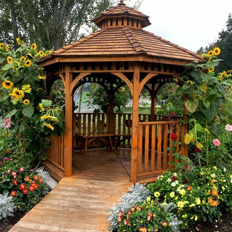 Octagon Gazebo, Gazebo Pictures, Round Gazebo, Gazebo Lighting, Permanent Gazebo, Diy Gazebo, Gazebo Roof, Screened Gazebo, Gazebo Ideas