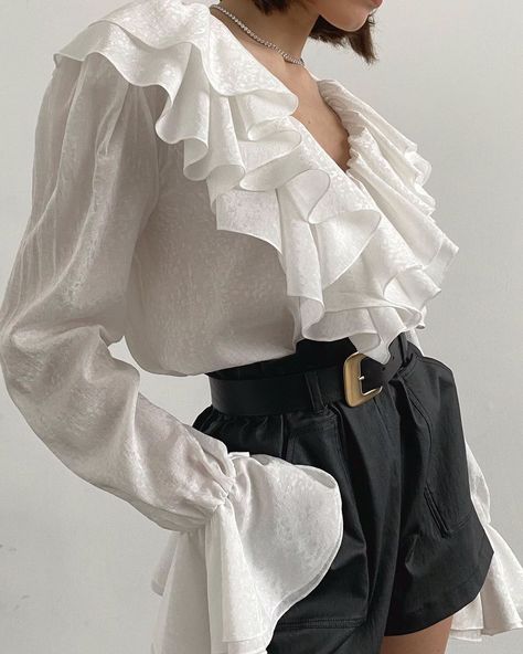 Frill Shirts For Women, Frilly Shirt Aesthetic, Ruffle Shirt Outfit, Frilly Shirt, White Tops Outfit, Frilly Sleeves, Bishop Sleeve Blouse, Frill Shirt, Recruitment Outfits