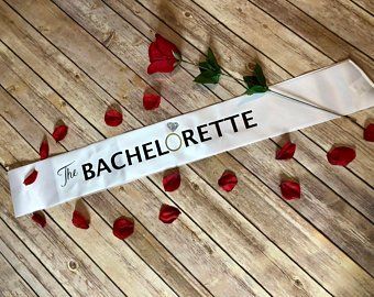 Bachelorette Party Room, Chicago Bachelorette, Bachelorette Party Signs, Bachelorette Party Sash, Bach Party Ideas, White Sash, Last Disco, Bachelorette Theme, Bachelorette Sash