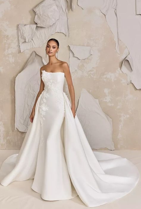 Fit And Flare With Overskirt, Wedding Dresses Justin Alexander, Straight Strapless Wedding Dress, Straight Cut Wedding Dress, Wedding Dress Overskirt, Straight Wedding Dresses, Justin Alexander Bridal, Justin Alexander Wedding Dress, Justin Alexander Signature