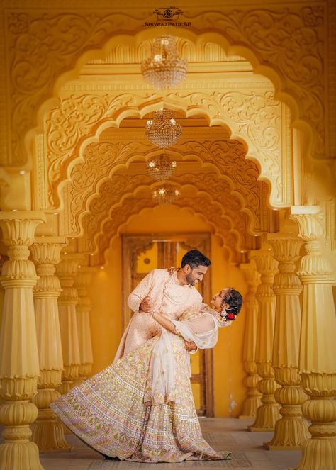 Pre Wedding Photoshoot Props, Indian Bride Photography Poses, Indian Wedding Poses, Pre Wedding Photoshoot Outfit, Indian Wedding Photography Couples, Engagement Photography Poses, Wedding Photoshoot Props, Couple Wedding Dress, Pre Wedding Shoot Ideas