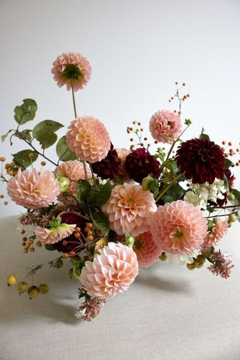 Dahlia Centerpiece, Dahlia Wedding Bouquets, Ceremony Arrangement, Dahlias Wedding, Dahlia Bouquet, Dahlias Garden, Flower Farmer, Rose Arrangements, Cut Flower Garden