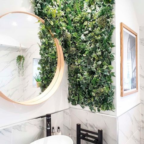 plant wall in bathroom Bathroom Feature Wall Ideas, Living Wall Indoor, Bathroom Feature Wall, Foliage Wall, Artificial Green Wall, Indoor Plant Wall, Greenery Wall, Artificial Plant Wall, Washroom Design