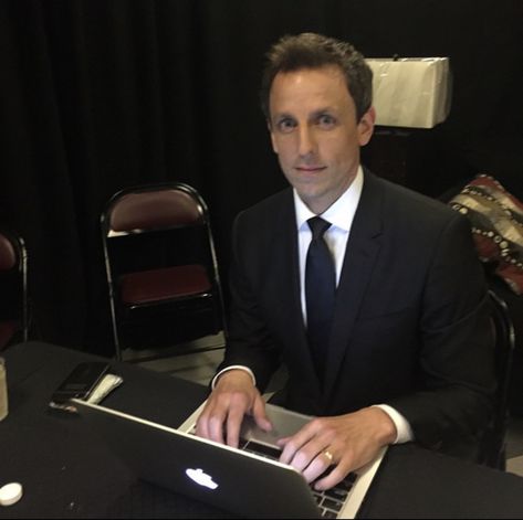 seth meyers Seth Meyers, Ben Affleck, Saturday Night Live, Snl, Best Shows Ever, Comedians, The Voice, Talk Show, It Cast