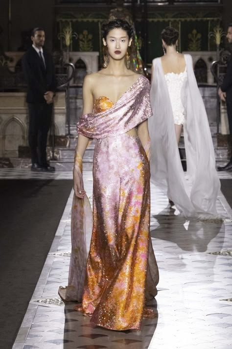 Ball Inspiration, Georges Chakra, A Night At The Opera, Runway Fashion Couture, Runway Outfits, Spring Summer 2024, Couture Gowns, Gorgeous Gowns, Aaliyah