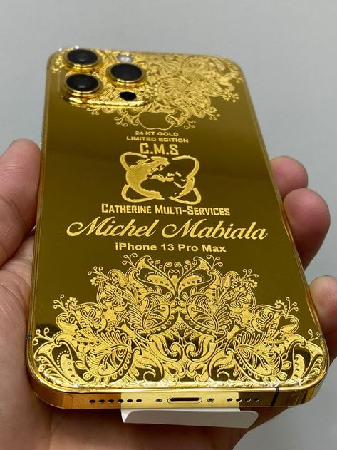 24KT GOLD PLATED DESIGNS IPHONES 13 PROMAX 00971527859740 Golden Iphone, Phone Lover, Luxury Iphone Cases, Romantic Couple Kissing, Apple Logo Wallpaper Iphone, Fast Sports Cars, Montblanc Pen, Apple Logo Wallpaper, Money Spells