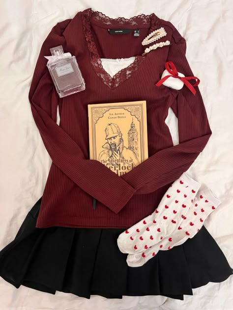 Cherry Coke Outfit, Red Fit Aesthetic, Cherry Astethic Outfit, Cherry Red Clothes Aesthetic, Cherry Red Style, Coquette 2000s Outfits, Red Academia Aesthetic Outfits, Cherry Clothes Aesthetic, Red Coquette Clothes