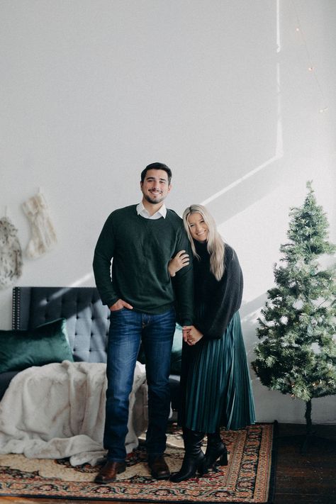 Holiday Outfits Couples, Holiday Photo Outfits Couple, Couple Pregnancy Christmas Pictures, Christmas Couple Outfit Ideas, Cute Christmas Couple Outfits, Christmas Card Outfit Ideas Couple, Christmas Husband And Wife Photos, Men’s Christmas Photo Outfits, Hallmark Christmas Photoshoot