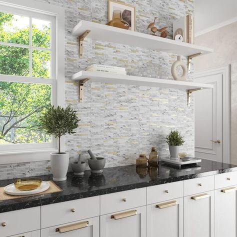 Natural Stone Backsplash Kitchen, Gold Backsplash, Traditional Bathroom Tile, Backsplash For White Cabinets, Backsplash With White Cabinets, Natural Stone Backsplash, Stone Backsplash Kitchen, Tile For Kitchen, Stick Tile Backsplash