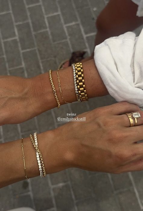 Classy Jewelry Stack, Rings Gold And Silver Mixed, Classy Bracelet Stack, Two Tone Bracelet Stack, Mix And Match Jewelry, Good Bracelet Stack, Two Tone Jewelry Stack, Stacked Jewelry Bracelets, Everyday Gold Bracelet Stack