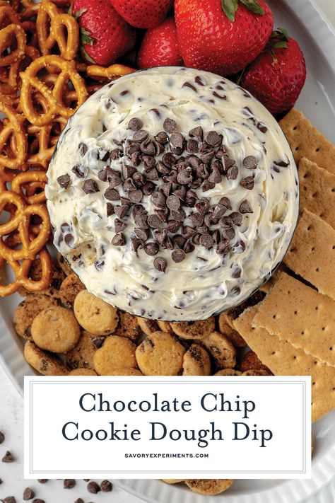 The best no-cook edible chocolate chip cookie dough dip made with cream cheese, brown sugar and mini chocolate chips. Dips Dessert, Chocolate Chip Cookie Dough Dip, Cookie Dough Dip Recipe, Edible Chocolate Chip Cookie Dough, Chocolate Chip Dip, Whipped Peanut Butter, Cake Batter Dip, Dessert Dip Recipes, Chocolate Rice Krispie Treats