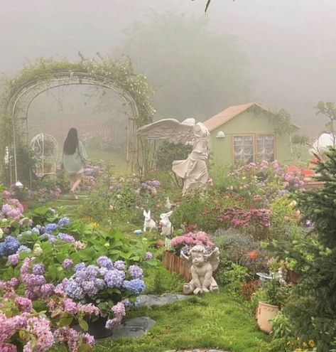 Latest garden art garden party garden idea 2024 Garden Idea, Party Garden, Fairy Aesthetic, Pretty Landscapes, Art Garden, Dream House Interior, 판타지 아트, Pretty House, Dream House Decor