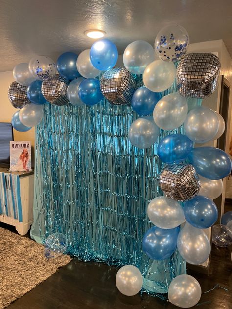 Mama Mia Birthday, Mamma Mia Birthday Party, Abba Party, 17 Doğum Günü, Mama Mia Party, Young And Sweet Only 17, Queen Birthday Party, Mamma Mia Birthday, 17th Birthday Party Ideas