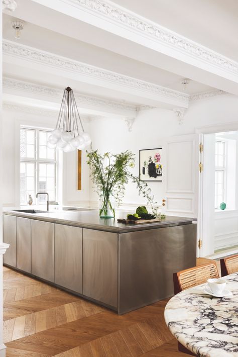 Pernille Teisbaek crafted her dream home from scratch in Copenhagen – Vogue Australia Scandinavian Design House, Stainless Steel Kitchen Design, Pernille Teisbaek, Interior Design Per La Casa, Stainless Kitchen, Minimalist Interior Design, Style At Home, Scandinavian Home, Stainless Steel Kitchen