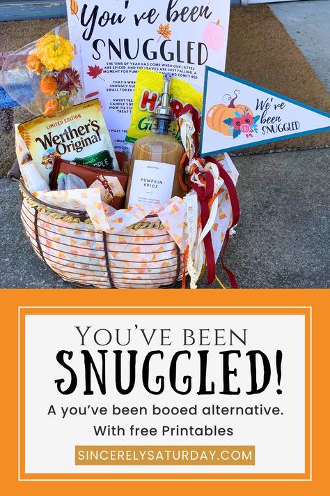 Don't celebreate Halloween but want to do a surprise basket like the "you've been booed" tradition? I have made the first of its kind a "you've been snuggled" basket for surprise gifting your family, friends, co-workers, and neighbors. You will find free printable signs, pendants flags, and tags to make your gifting that much easier, #new #newtradtions #fall #fallgift #you'vebeenbooed #fun #suprise Baskets For Best Friends, Thanksgiving Basket Ideas, Surprise Basket, Brides Maid Gifts, Diy New Years Party, Thanksgiving Place Setting, Thanksgiving Baskets, Fall Gift Baskets, Been Booed