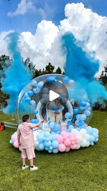 Gender Reveal Miami on Instagram: "A gender reveal is one of the most exciting moments of life that we can all share together.💙Congratulations to this beautiful family.✨🎉 . . . #genderrevealmiami #genderreveal #genderrevealideas #genderrevealparty #genderrevealvideos #genderrevealcookies #genderrevealtampa #genderrevealcupcakes #momtobe #pregnancy #pregnancyannouncement #genderrevealballoons #genderrevealphotography #partyplanner #momlife #momtobe #genderrevealtreats #heorshe #genderrevealdecor #genderrevealburnout #partyrentalsmiami #genderrevealdress #genderrevealtheme #ohbaby #baby #miamidecor" Spring Gender Reveal Ideas For Party, Bubble House Gender Reveal, Gender Reveal Ideas Indoor, Family Gender Reveal Ideas, Cute Gender Reveal Themes, Gender Reveal Ideas For Family, Gender Reveal Theme Ideas, Creative Gender Reveal Ideas, Gender Neutral Gender Reveal