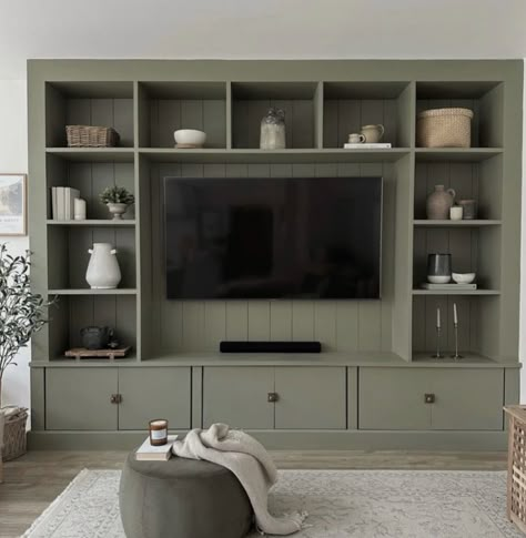 Green Media Unit, Tv Built Ins Living Room, Built In Media Unit Living Room, Media Unit Styling, Green Media Wall Living Room, Media Units Living Room, Dark Green Media Wall, Media Wall Lounge, Cottage Media Wall