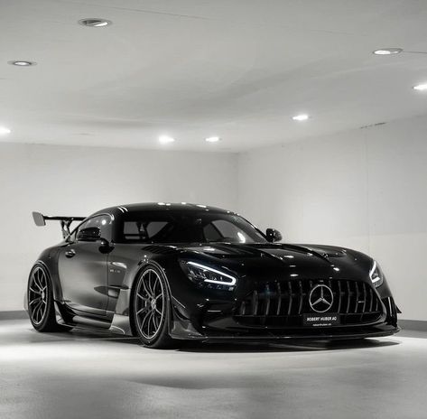 Mercedes Benz Sports Car, Mercedes Sports Car, Mercedes Sport, Baby Cars, Black Mercedes, Tmax Yamaha, Black Mercedes Benz, Hyper Cars, Amg Car