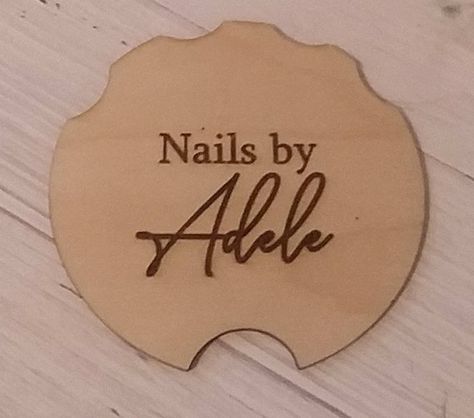 Check out this item in my Etsy shop https://www.etsy.com/uk/listing/1275716973/personalised-nail-display-holder-nailfie Santa's Key, Nail Holder, Nail Display, Wood Nails, Nail Photos, Halloween Candles, Nail Accessories, Light Holder, Nail Decals