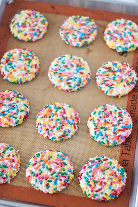 Butter Cookie With Sprinkles, Sugar Cookie Rolled In Sprinkles, Best Sprinkle Cookies, Sprinkle Rolled Cookies, Vanilla Sprinkle Cookies, Sugar Cookie Sprinkle Recipe, Sugar Cookies Rolled In Sprinkles, Soft Sprinkle Cookies, Sprinkle Butter Cookies