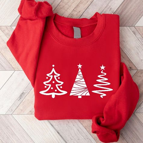 Christmas tree jumper Cute Christmas Tshirt Designs, Christmas Sweatshirt Ideas, Christmas Tree Jumper, Sweatshirt Inspiration, Cricut Christmas Ideas, Christmas Tree Sweater, Christmas Pullover, Creative T Shirt Design, Cute Shirt Designs