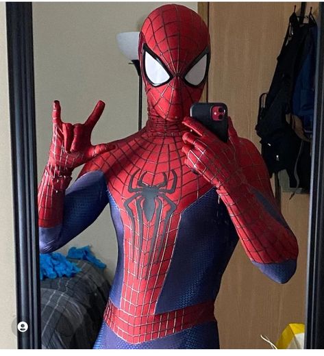 Spiderman Makeup, Spiderman Halloween Costume, Fame Clothes, Spiderman Outfit, Image Spiderman, Spiderman Theme, Spiderman Suits, Spiderman Drawing, Cute Outfits With Leggings