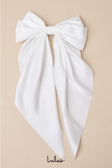 White Bow For Hair, Big White Hair Bow, Conformation Ideas, Wedding Hair Bow, Glinda Costume, Hoco Dance, White Hair Bow, Bow Designs, Bows Ribbon