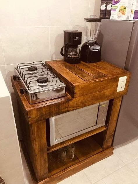 Modern Wood Furniture, Rustic Home Interiors, Design Villa, Village Photography, Village House, Tables Diy, Funky Painted Furniture, Tiny Kitchen, Diy Furniture Table